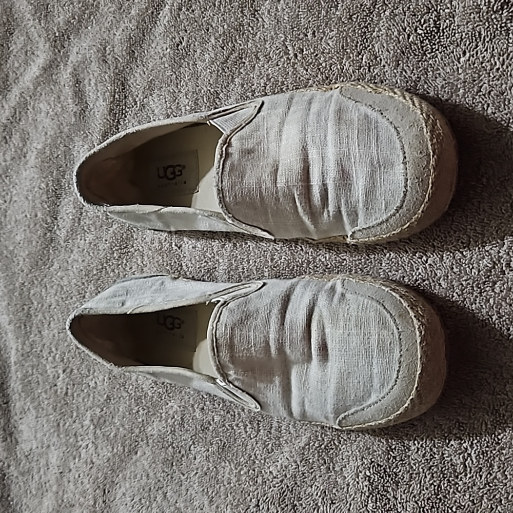 Size 6 UGG Linen Look‎ Slip-On Loafers